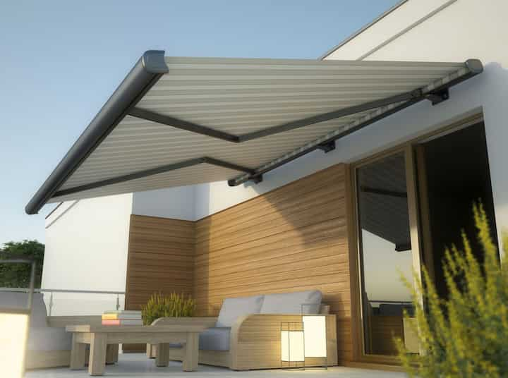 Custom retractable awnings installation in Overland Park